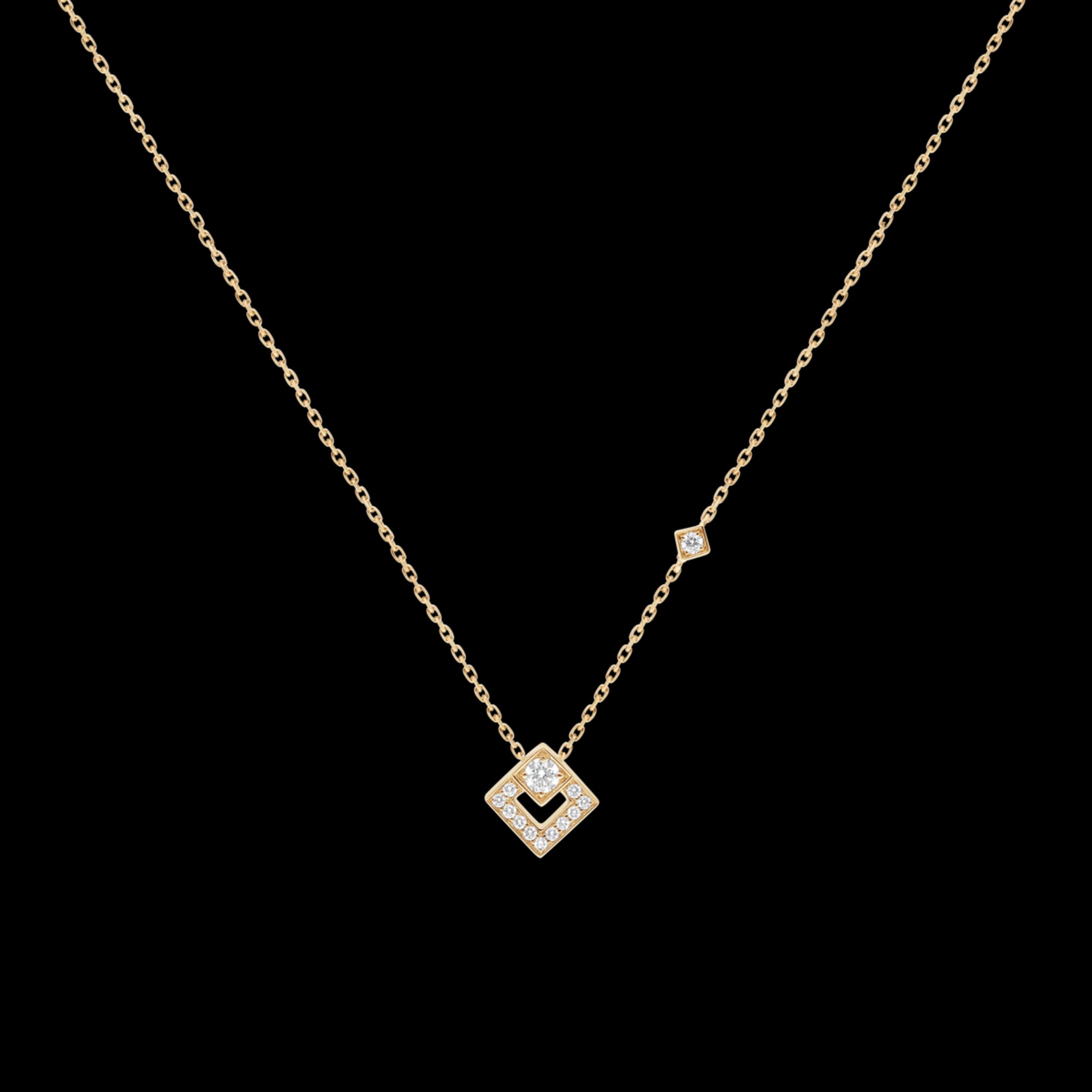 Collier moyen modèle YG / D